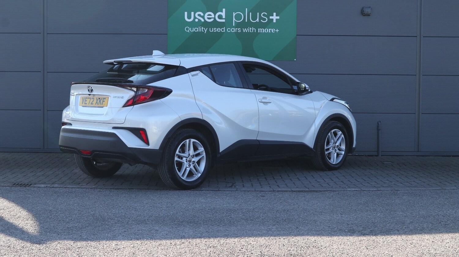 Used Toyota C-HR 2023 for sale - 77959933: Photo 7