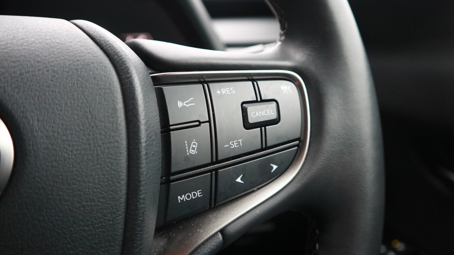 Used Lexus UX 2022 for sale - 77218779: Photo 29