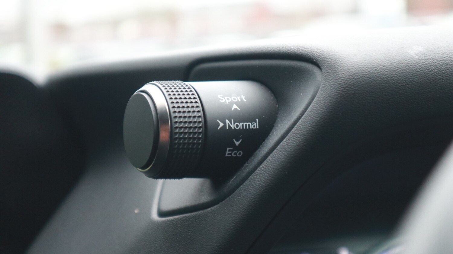 Used Lexus UX 2022 for sale - 77218779: Photo 33