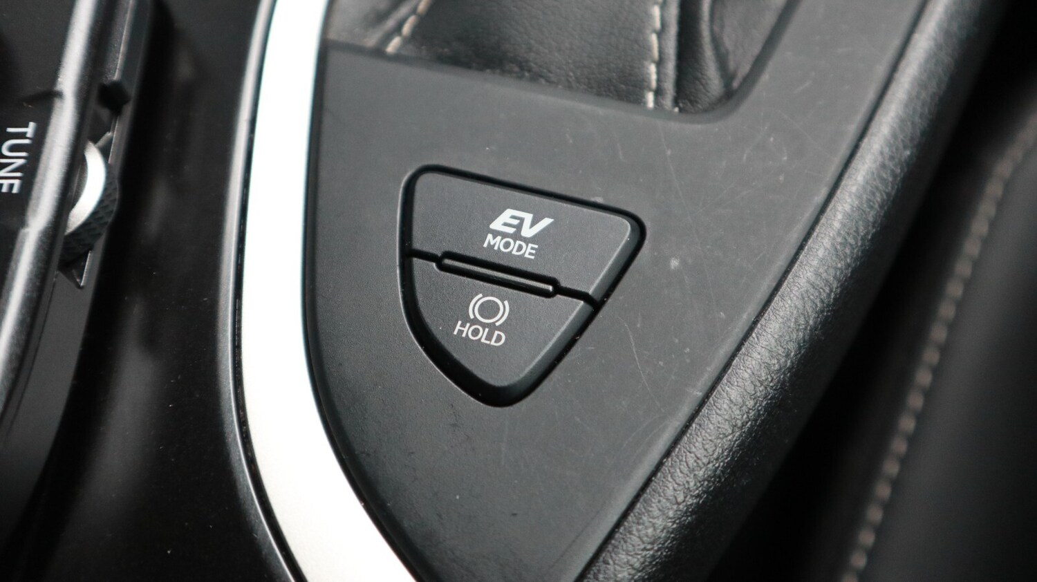 Used Lexus UX 2022 for sale - 77218779: Photo 39