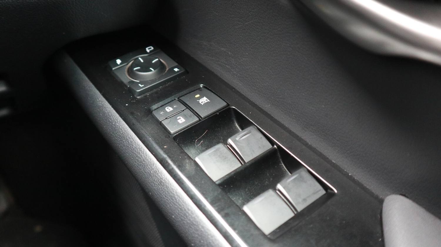 Used Lexus UX 2022 for sale - 77218779: Photo 41