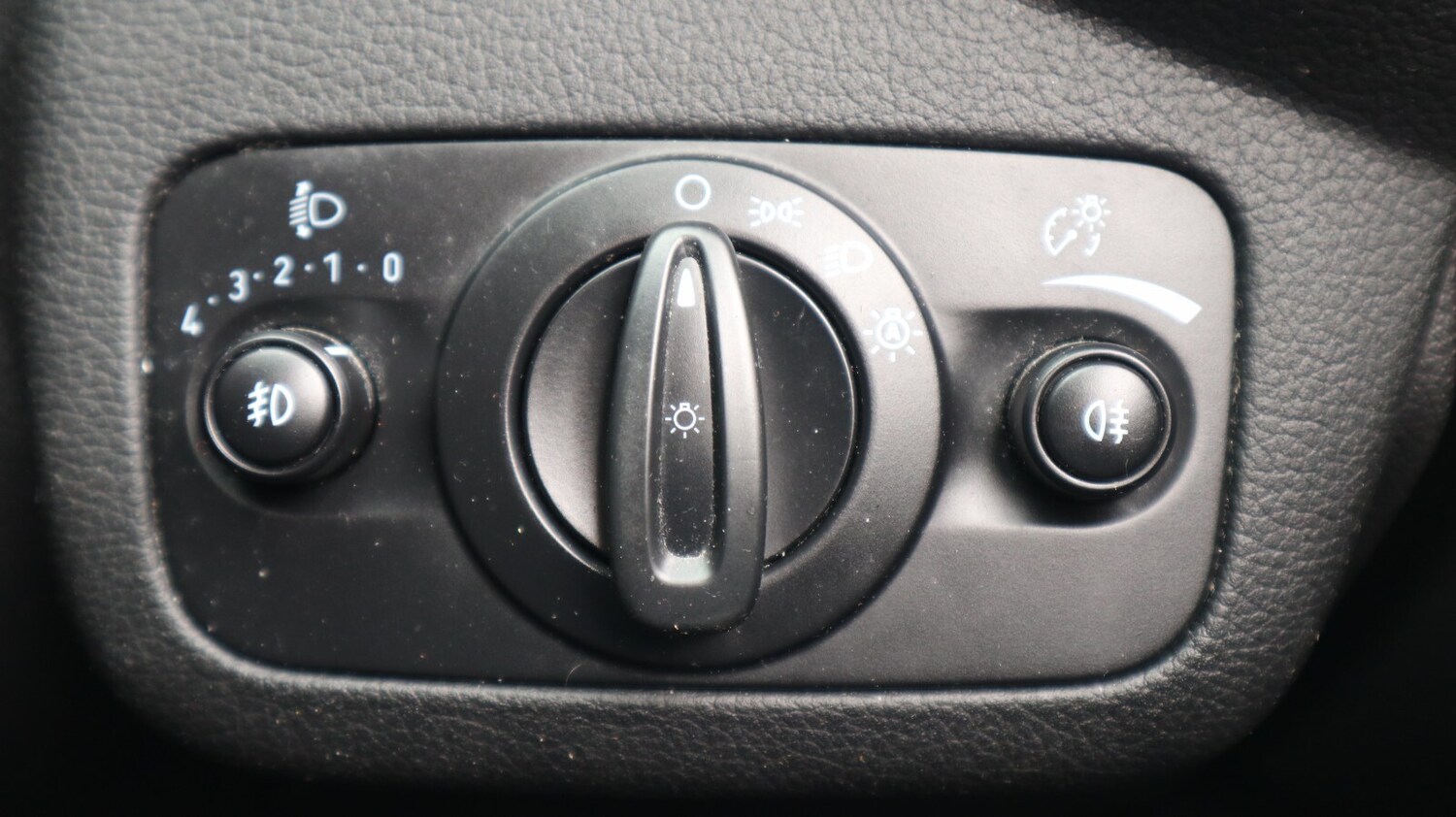 Used Ford Kuga 2019 for sale - 78158631: Photo 34