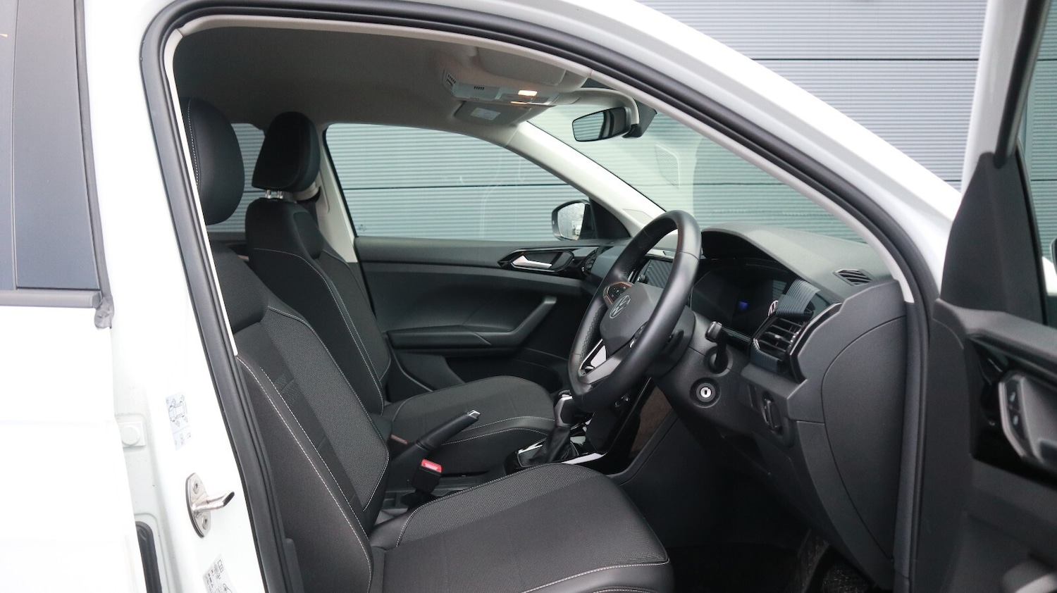 Used Volkswagen T-Cross 2023 for sale - 77225063: Photo 20