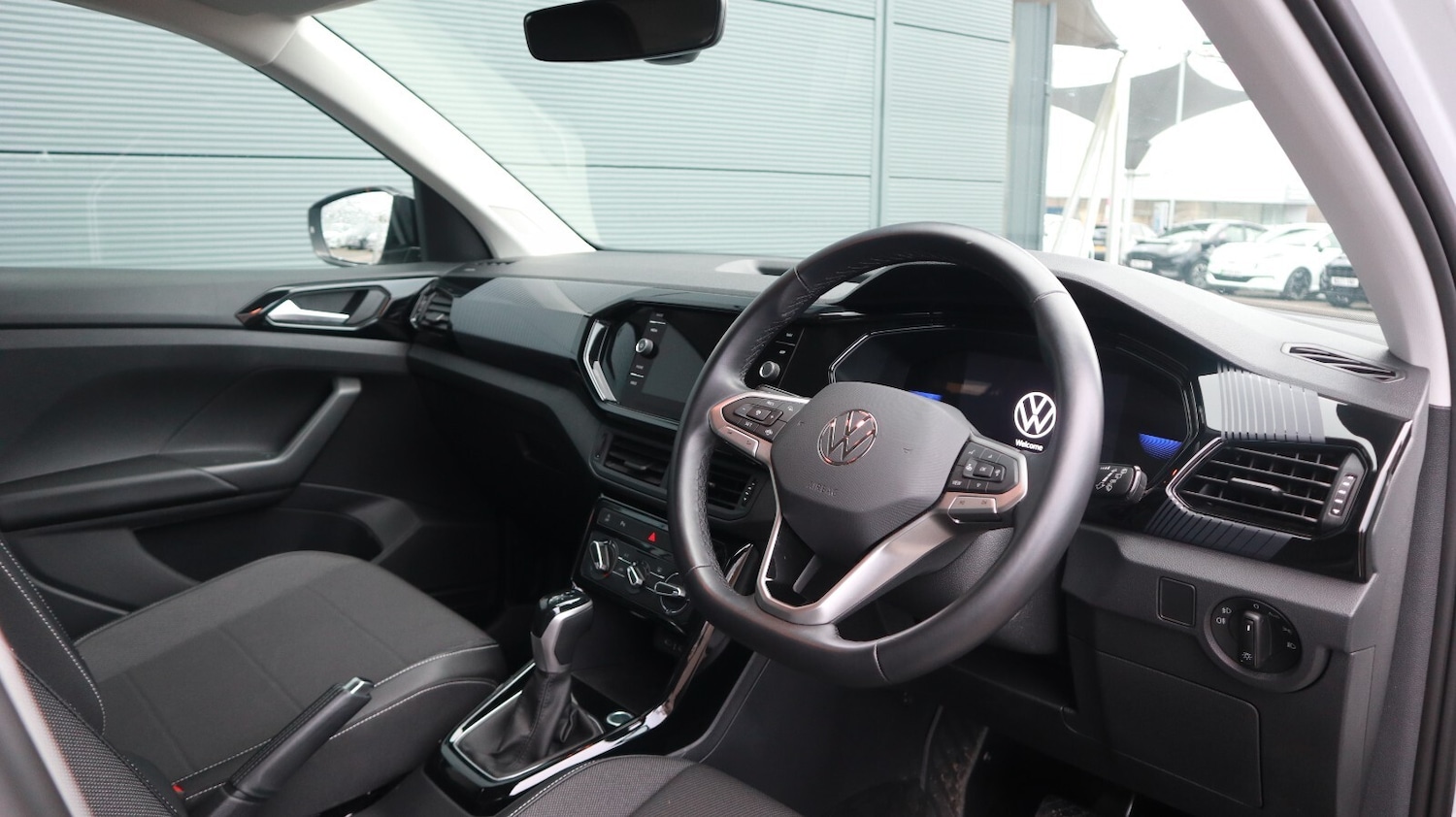 Used Volkswagen T-Cross 2023 for sale - 77225063: Photo 21