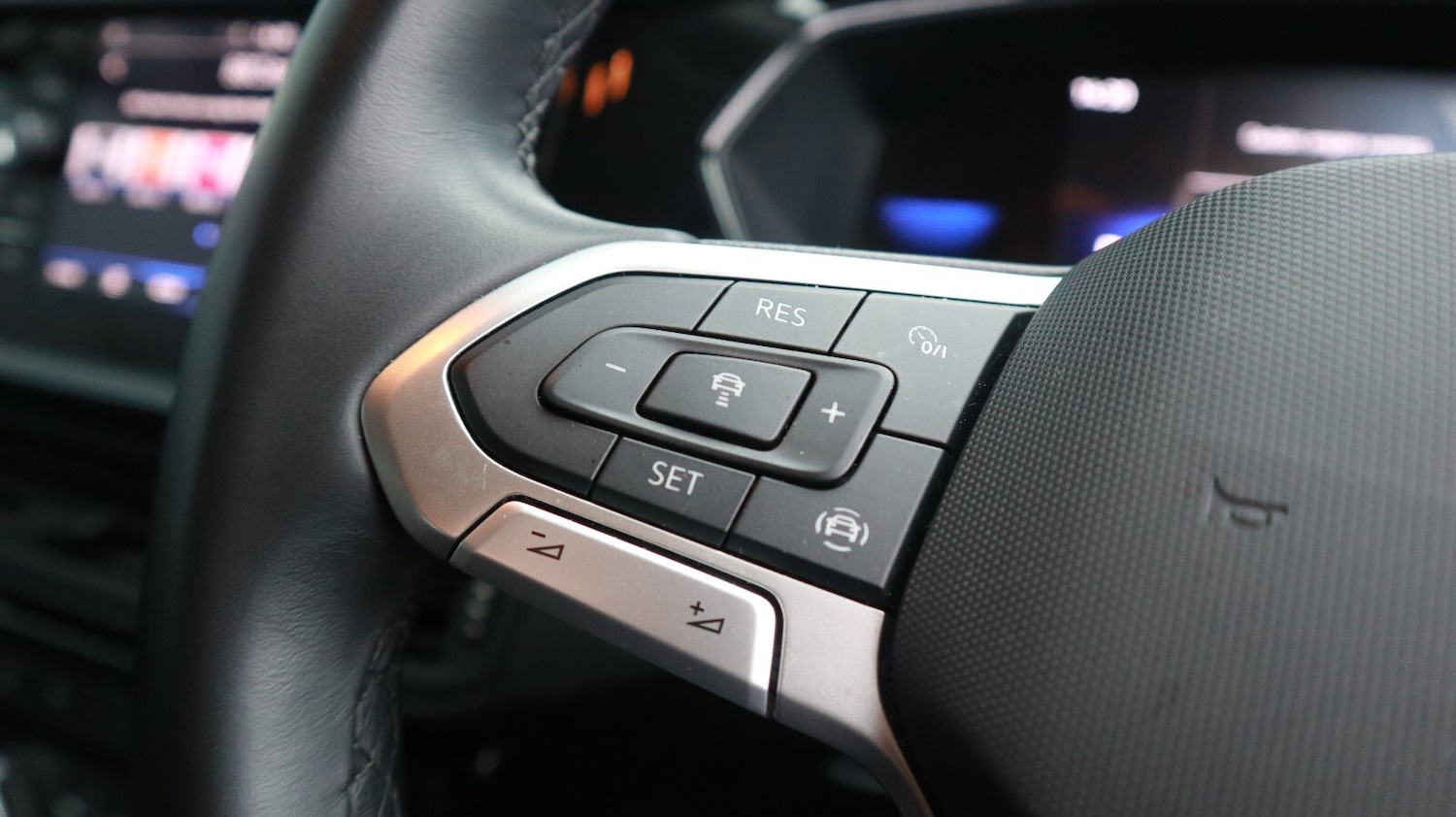 Used Volkswagen T-Cross 2023 for sale - 77225063: Photo 27