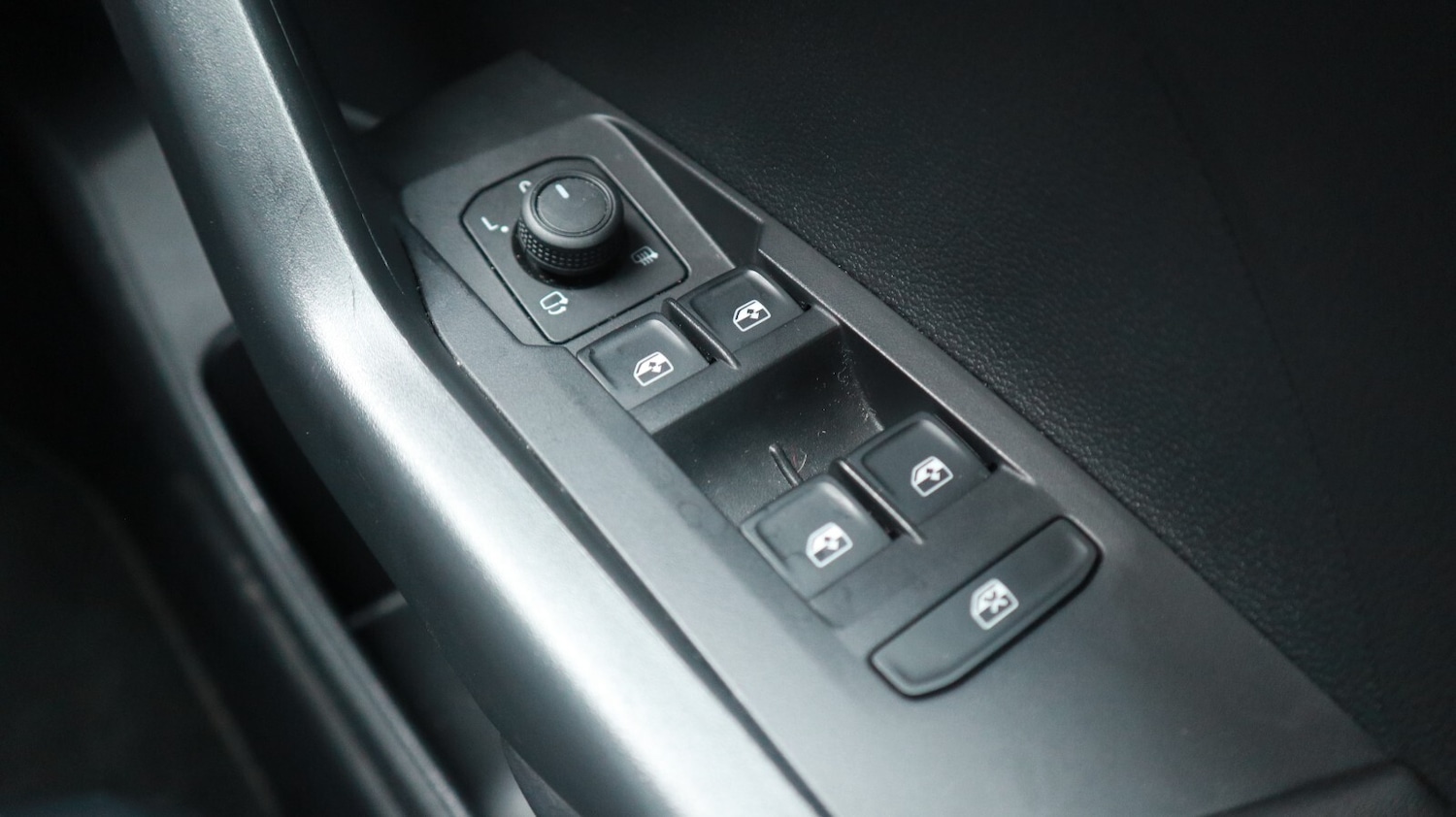 Used Volkswagen T-Cross 2023 for sale - 77225063: Photo 36