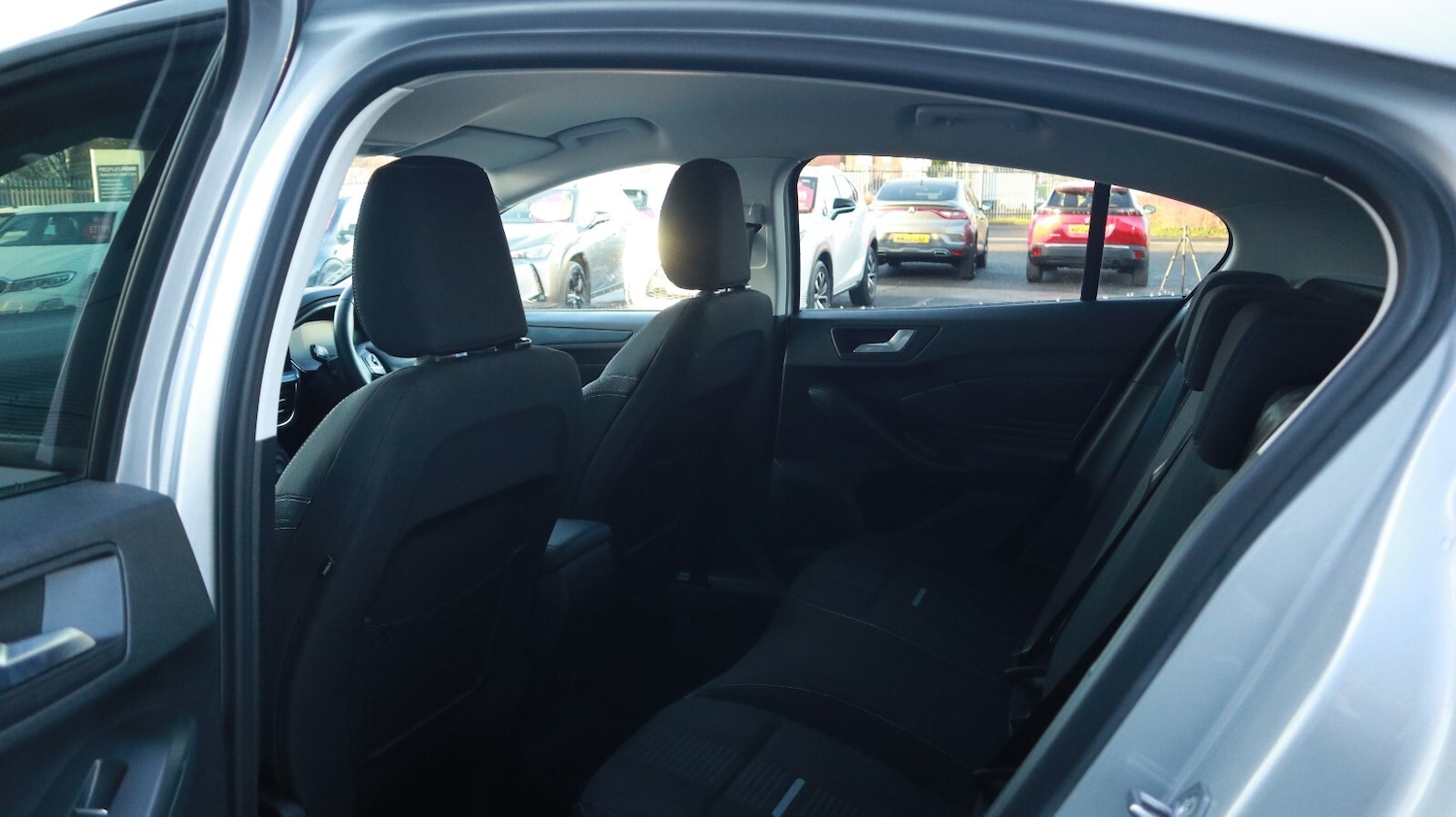 Used Ford Focus 2023 for sale - 76984188: Photo 24