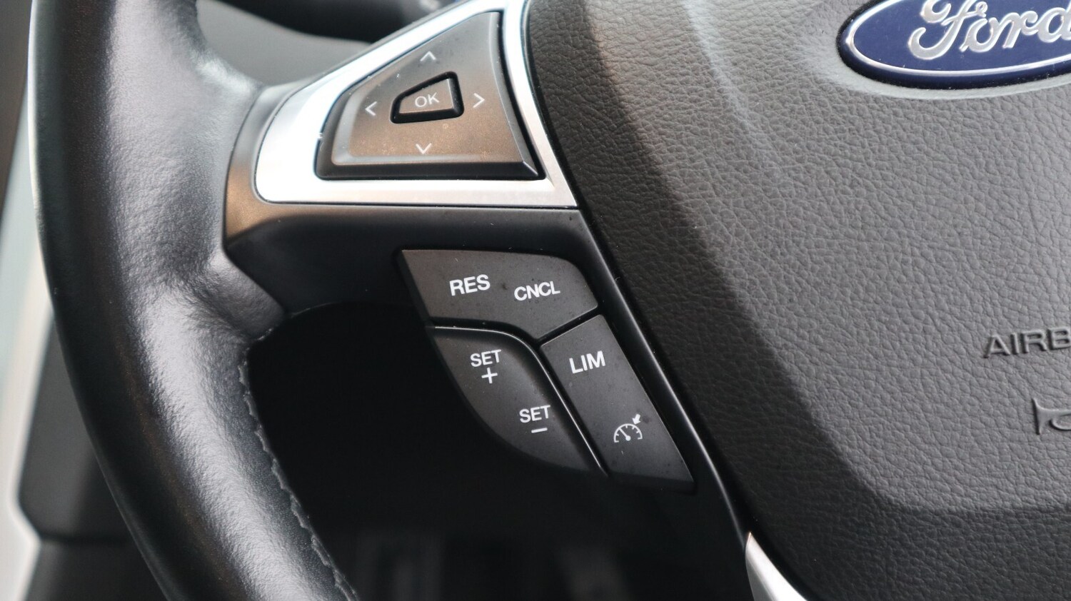 Used Ford Mondeo 2018 for sale - 76818324: Photo 28