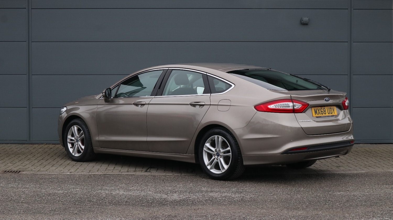 Used Ford Mondeo 2018 for sale - 76818324: Photo 5