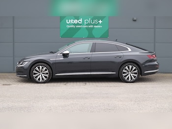 Used Volkswagen Arteon 2019 for sale - 77942117: Photo