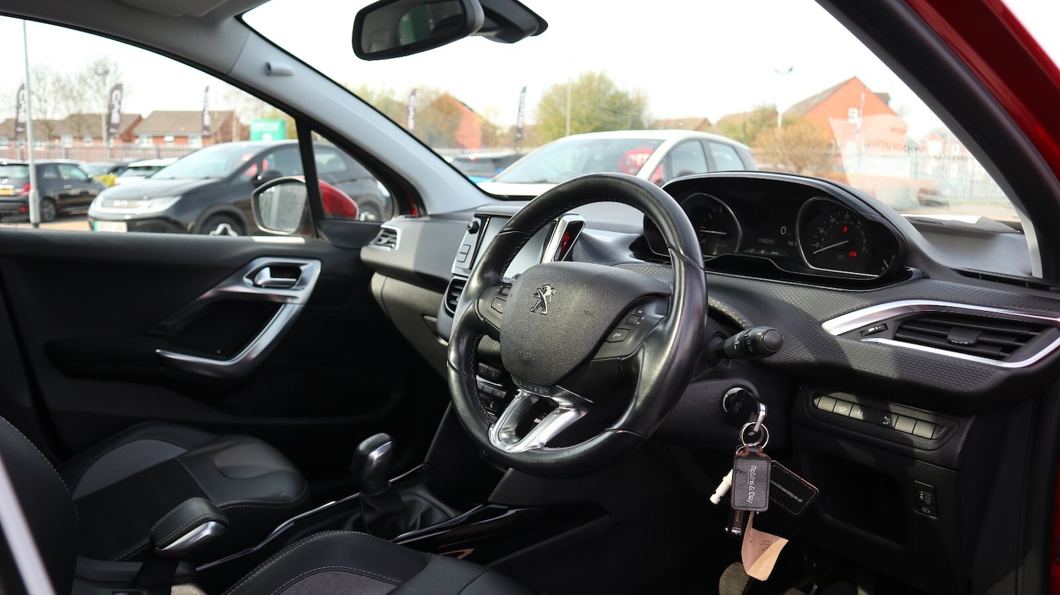 Used Peugeot 2008 2018 for sale - 77959935: Photo 21