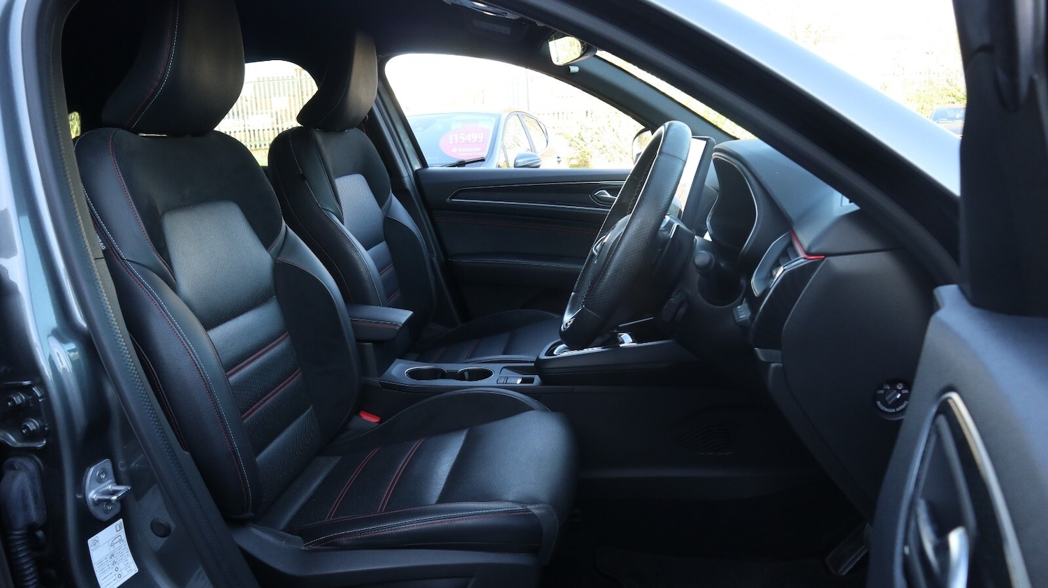 Used Renault Arkana 2023 for sale - 76818234: Photo 21