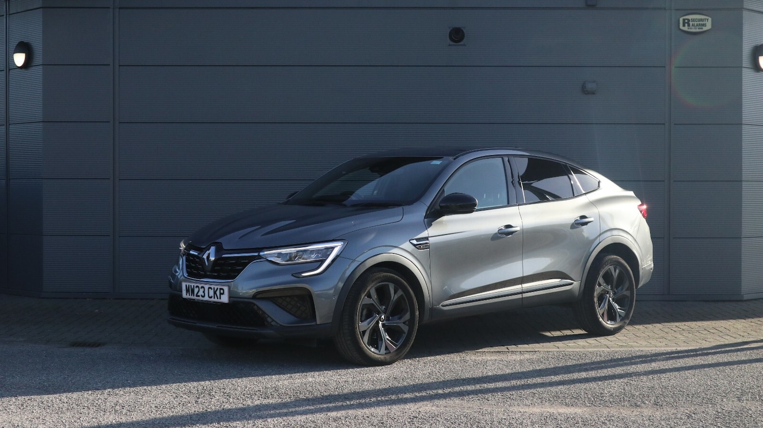 Used Renault Arkana 2023 for sale - 76818234: Photo 3