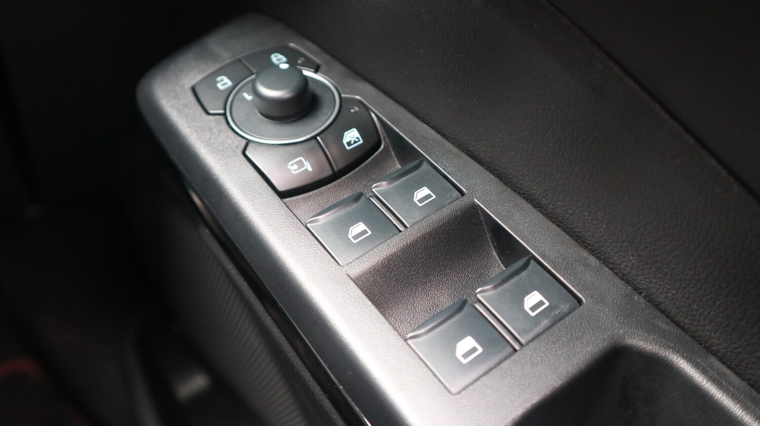 Used Ford Puma 2024 for sale - 77373051: Photo 41