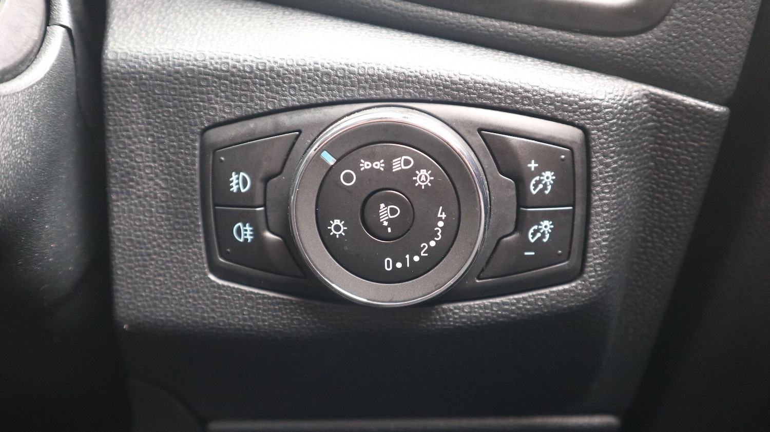 Used Ford Ecosport 2023 for sale - 77619084: Photo 36