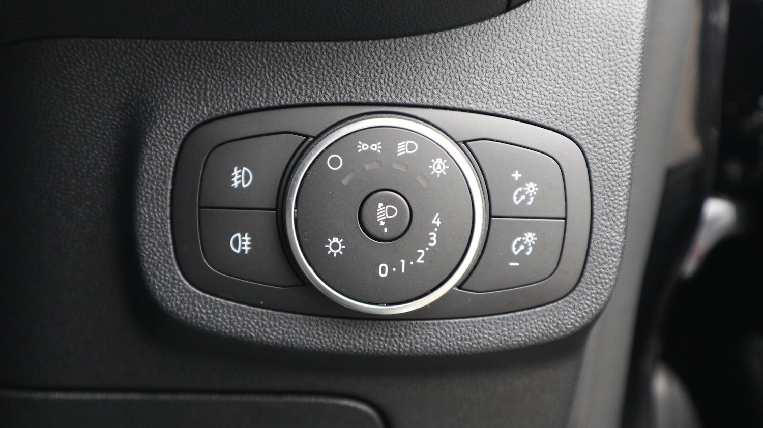 Used Ford Fiesta 2020 for sale - 77256351: Photo 36