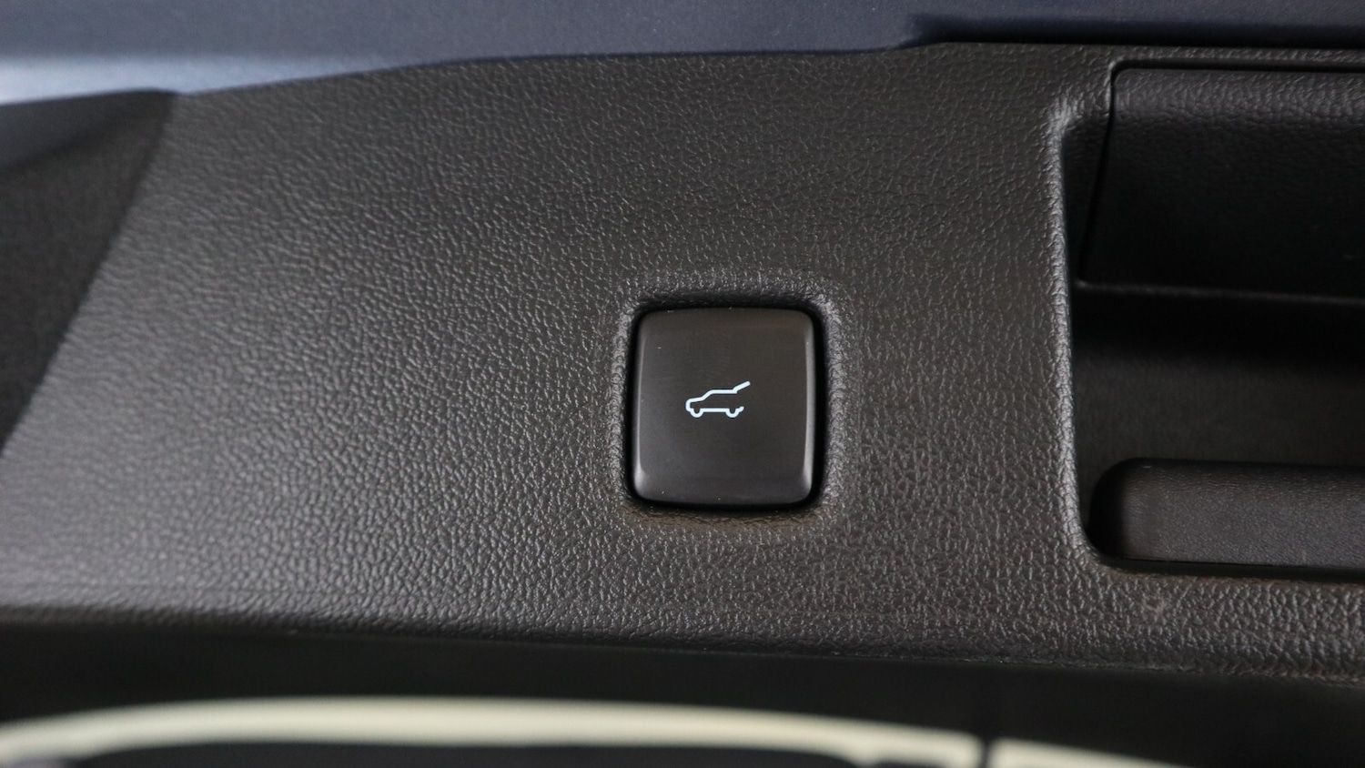 Used Ford Kuga 2022 for sale - 76818265: Photo 24