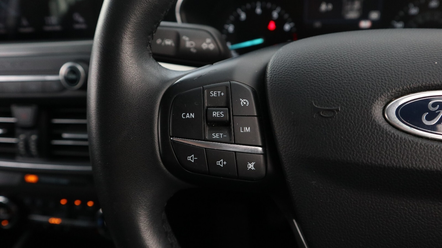 Used Ford Focus 2019 for sale - 76818263: Photo 28