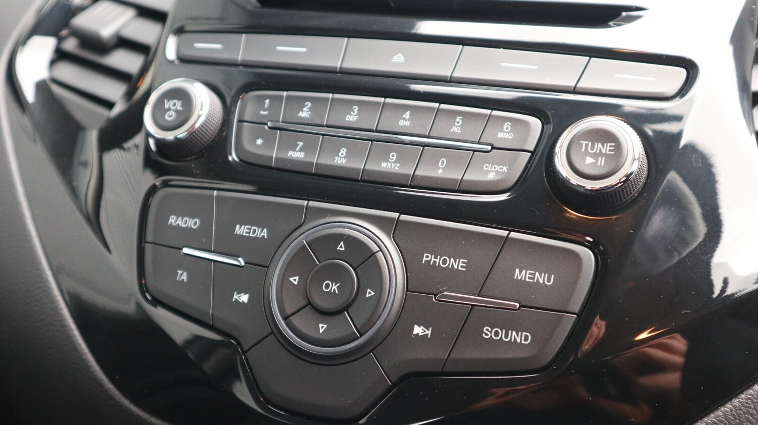 Used Ford Ka+ 2017 for sale - 77762697: Photo 31