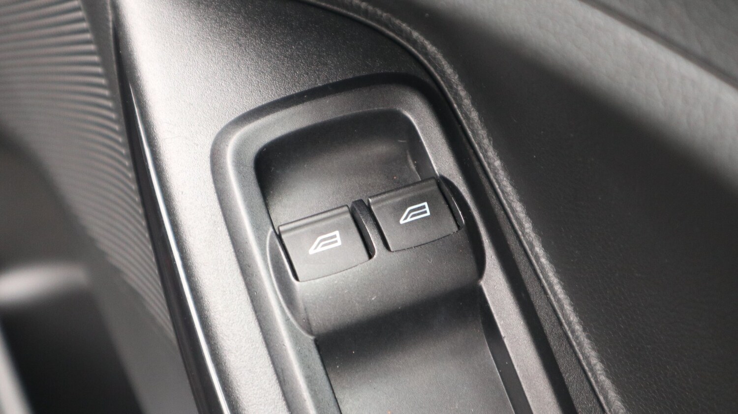 Used Ford Ka+ 2017 for sale - 77762697: Photo 37