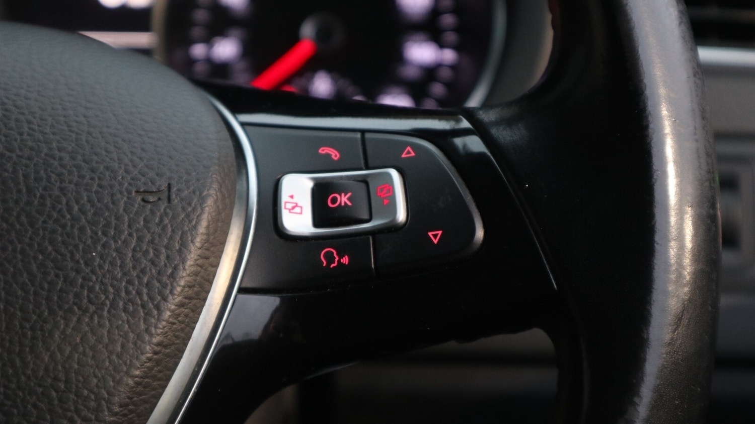 Used Volkswagen Polo 2016 for sale - 77244658: Photo 28