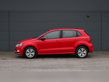Used Volkswagen Polo 2016 for sale - 77244658: Photo