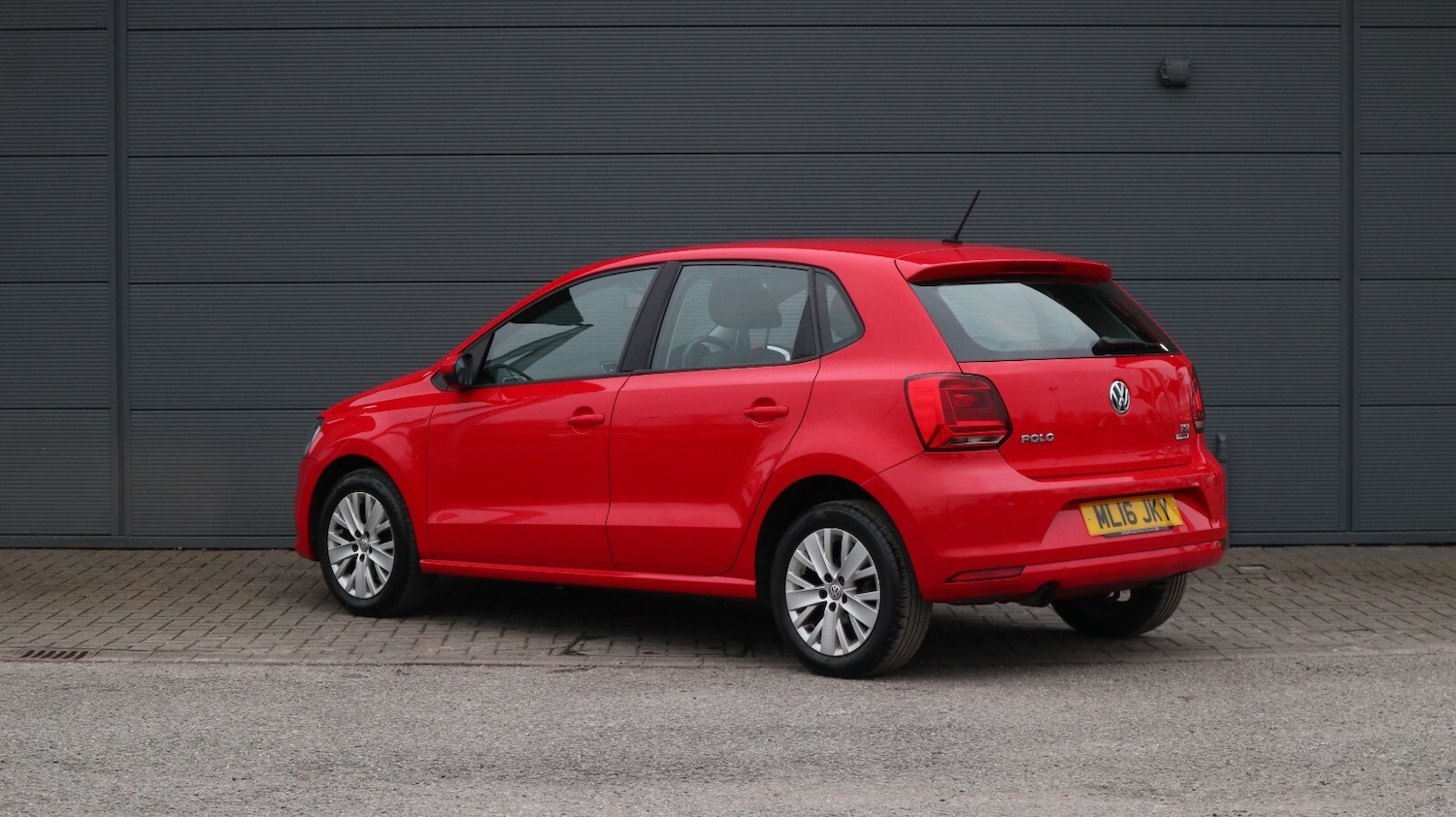 Used Volkswagen Polo 2016 for sale - 77244658: Photo 5