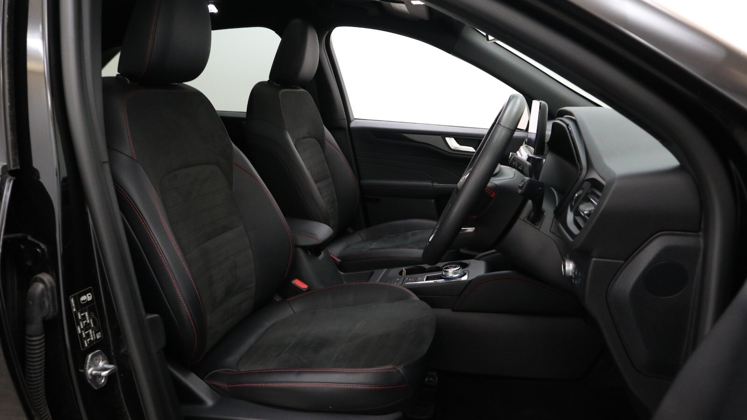 Used Ford Kuga 2022 for sale - 76818252: Photo 24