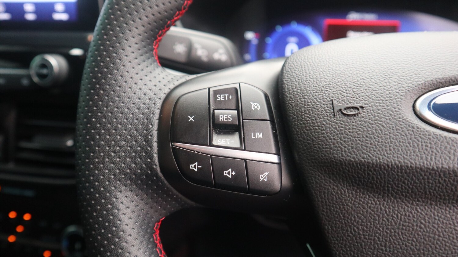 Used Ford Kuga 2023 for sale - 77899011: Photo 28