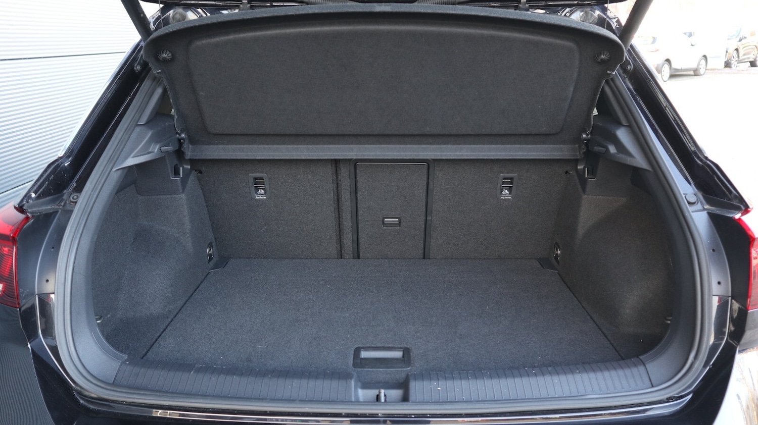 Used Volkswagen T-Roc 2021 for sale - 76818294: Photo 19