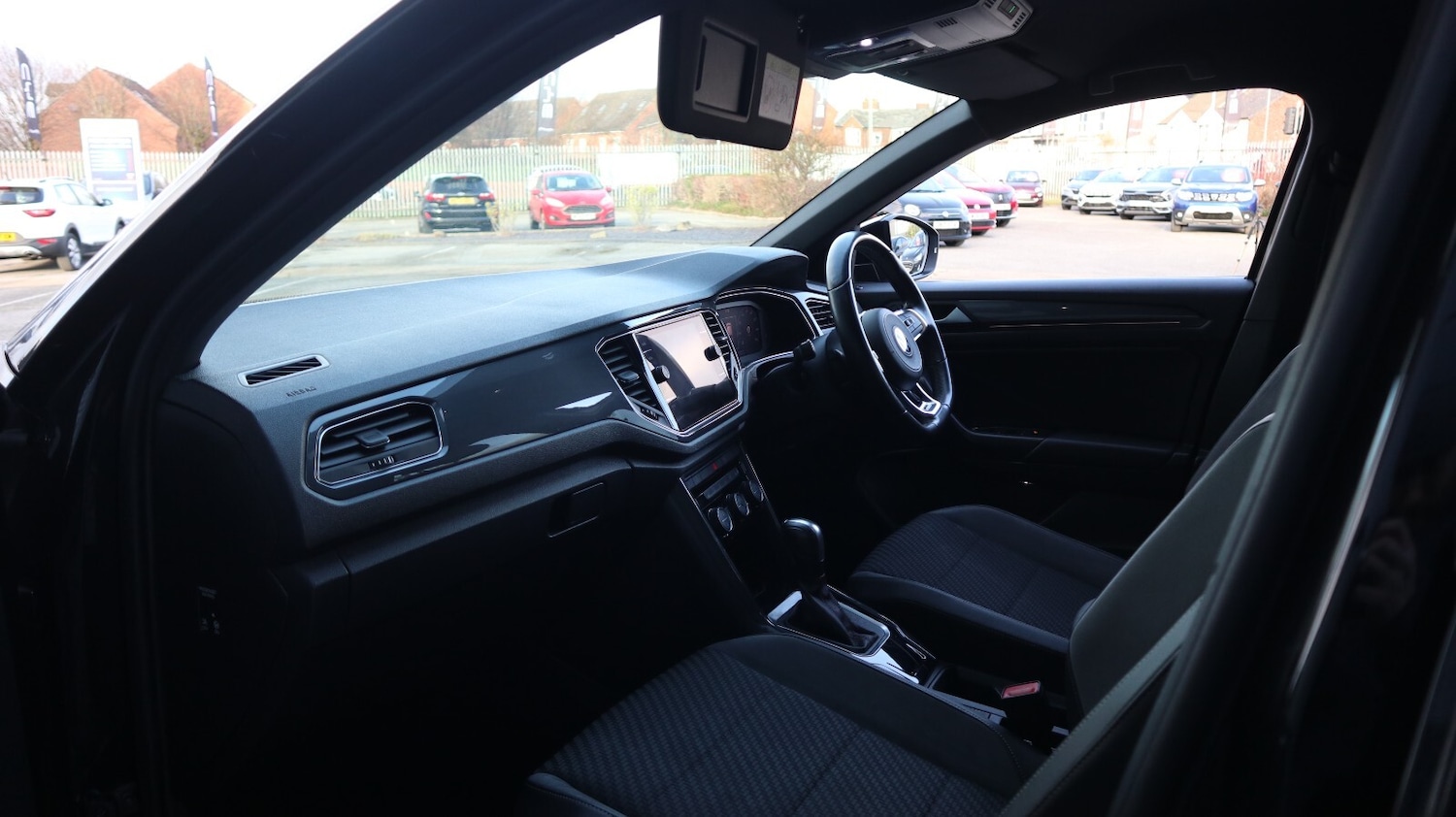 Used Volkswagen T-Roc 2021 for sale - 76818294: Photo 23