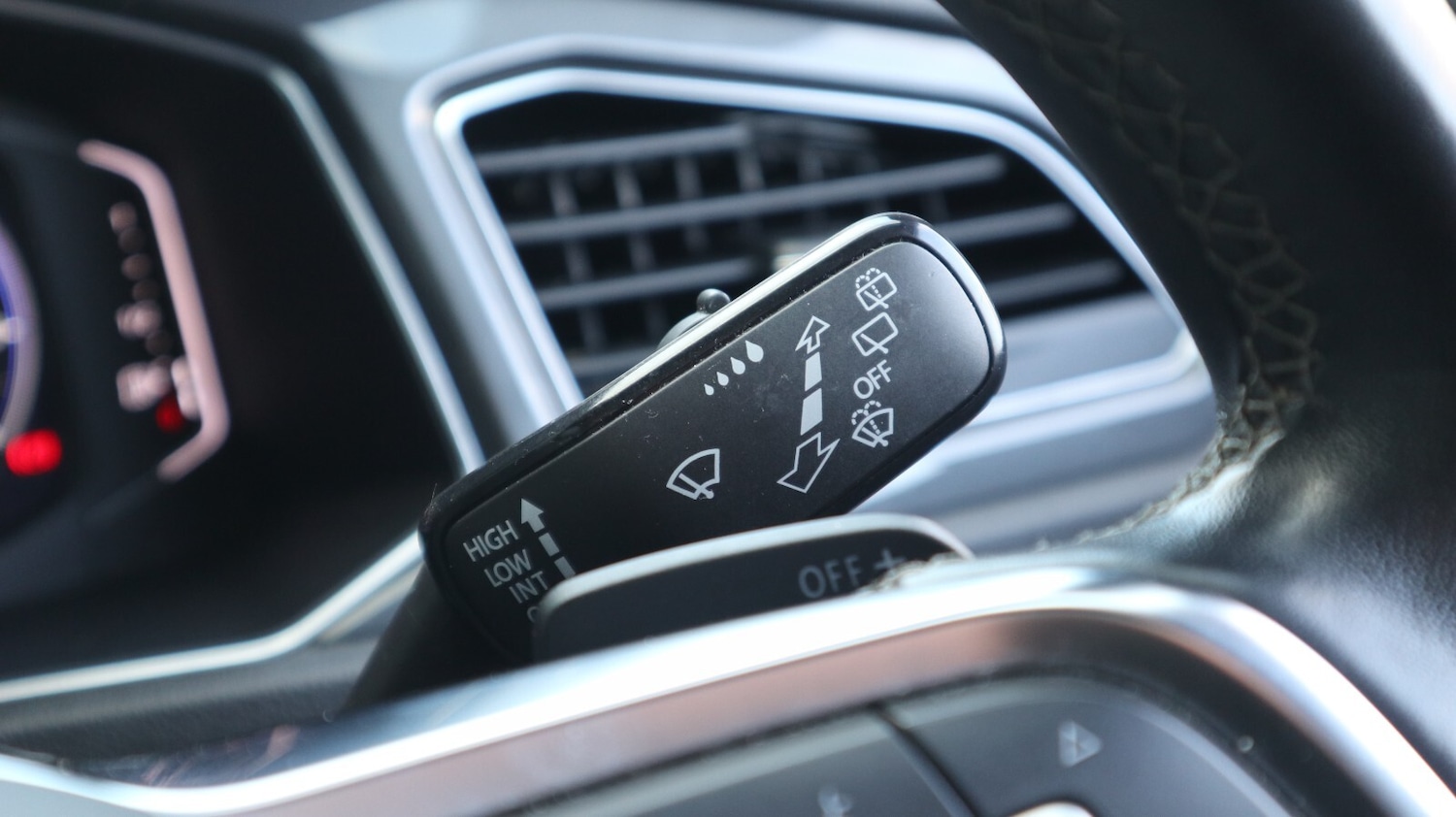 Used Volkswagen T-Roc 2021 for sale - 76818294: Photo 30