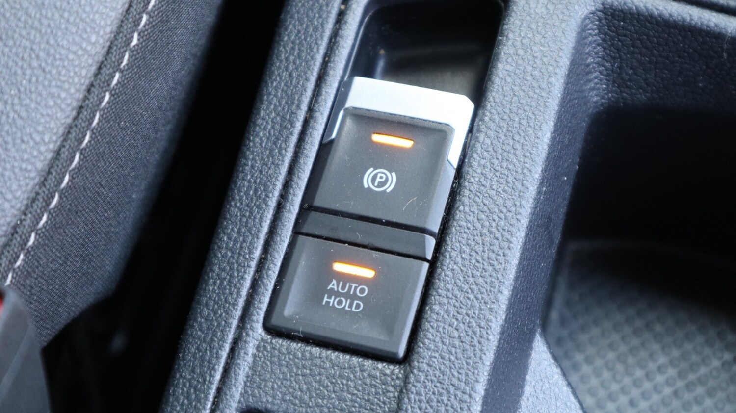 Used Volkswagen T-Roc 2021 for sale - 76818294: Photo 35