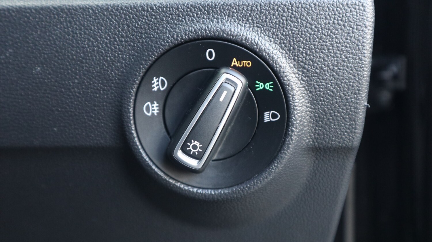 Used Volkswagen T-Roc 2021 for sale - 76818294: Photo 37