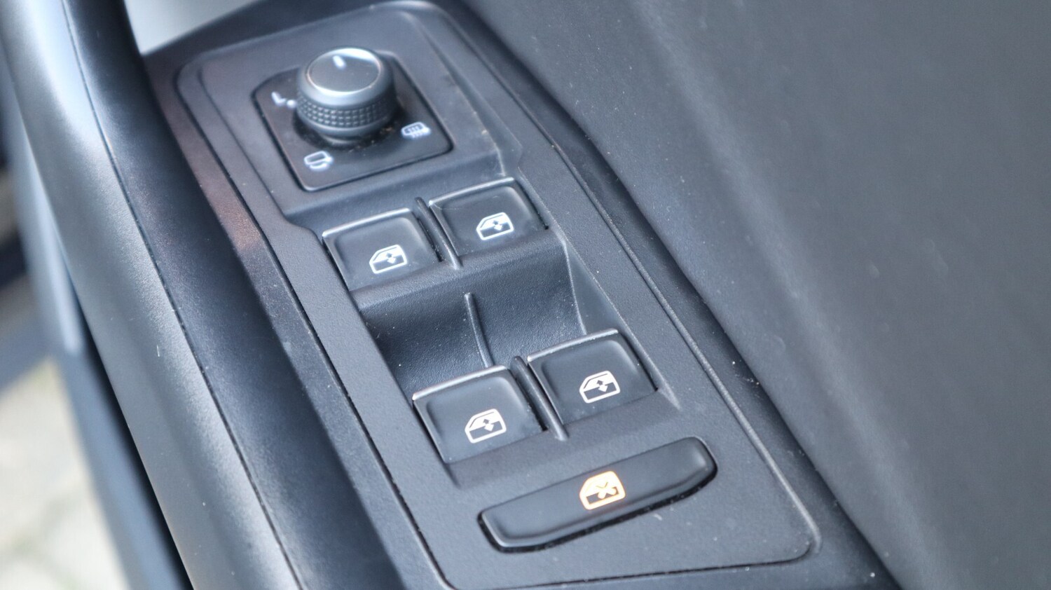 Used Volkswagen T-Roc 2021 for sale - 76818294: Photo 38