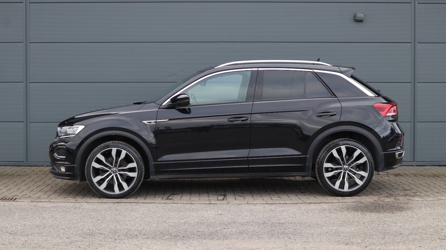 Used Volkswagen T-Roc 2021 for sale - 76818294: Photo 4