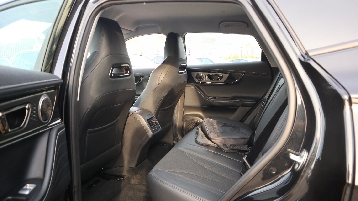 Used Omoda OMODA 5 2024 for sale - 77959944: Photo 24