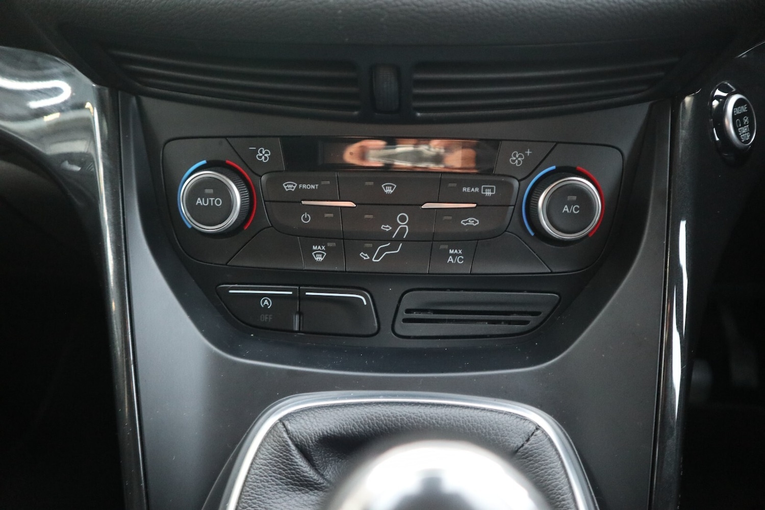 Used Ford Kuga 2018 for sale - 77031336: Photo 25