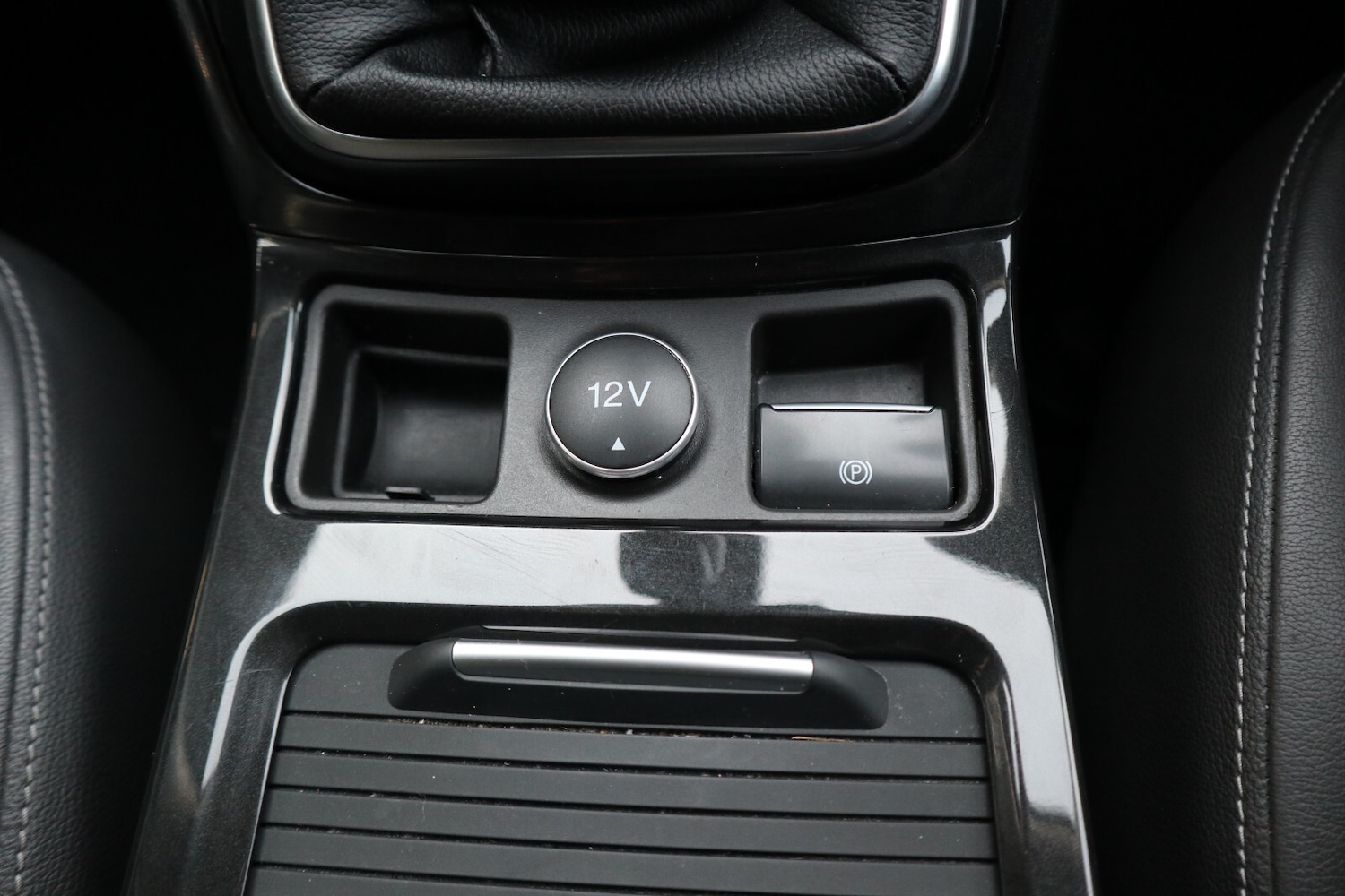 Used Ford Kuga 2018 for sale - 77031336: Photo 27