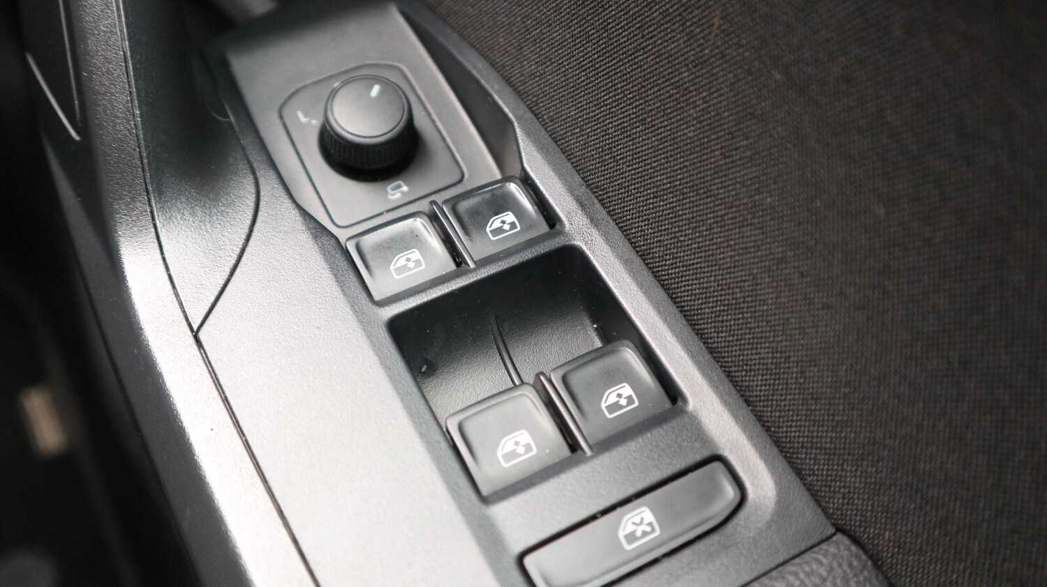 Used SEAT Arona 2024 for sale - 77532103: Photo 38