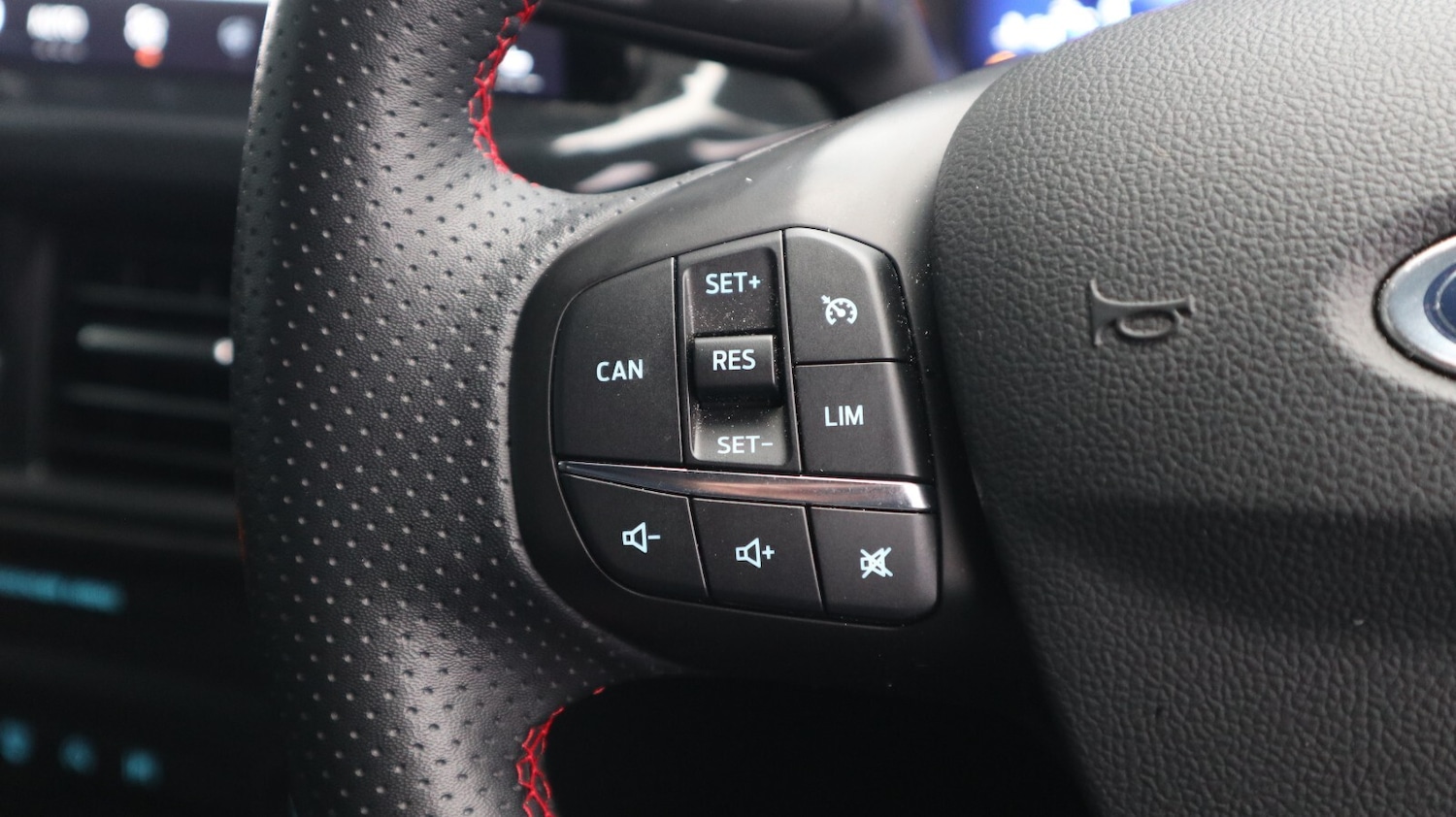 Used Ford Focus 2022 for sale - 76818206: Photo 26