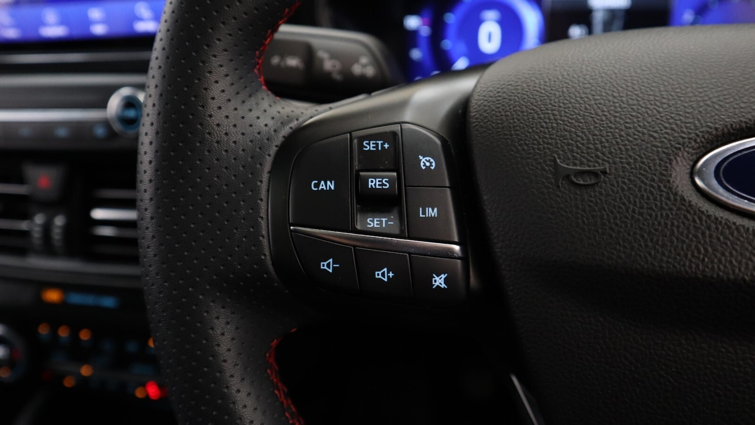 Used Ford Focus 2022 for sale - 76818248: Photo 30