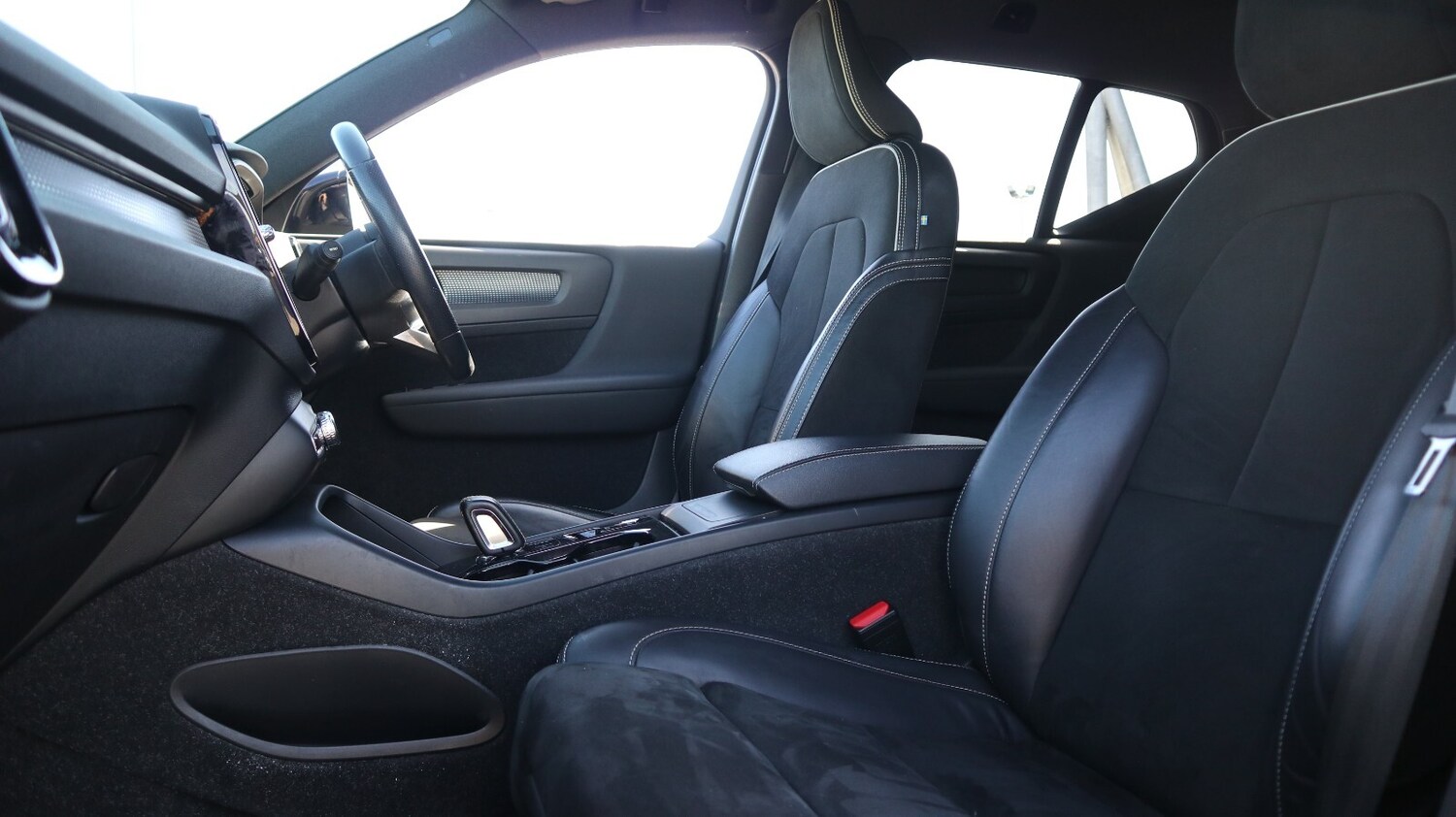 Used Volvo XC40 2021 for sale - 78158809: Photo 22