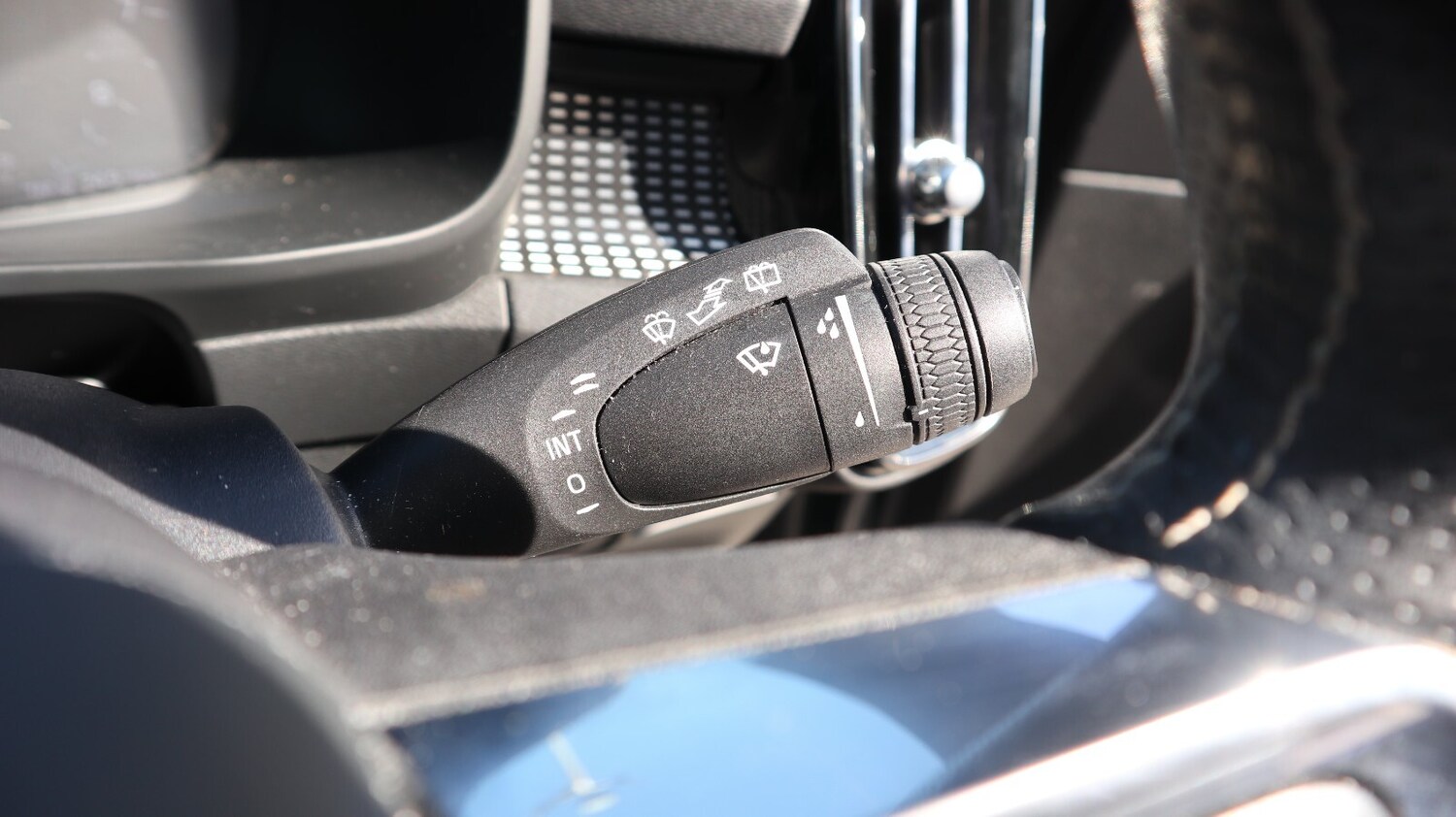 Used Volvo XC40 2021 for sale - 78158809: Photo 30