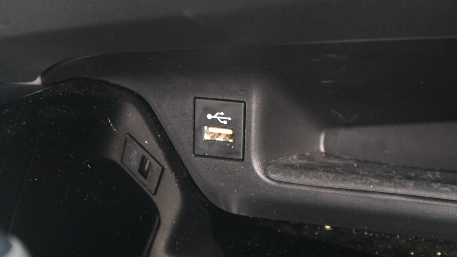 Used Toyota C-HR 2023 for sale - 77771187: Photo 36