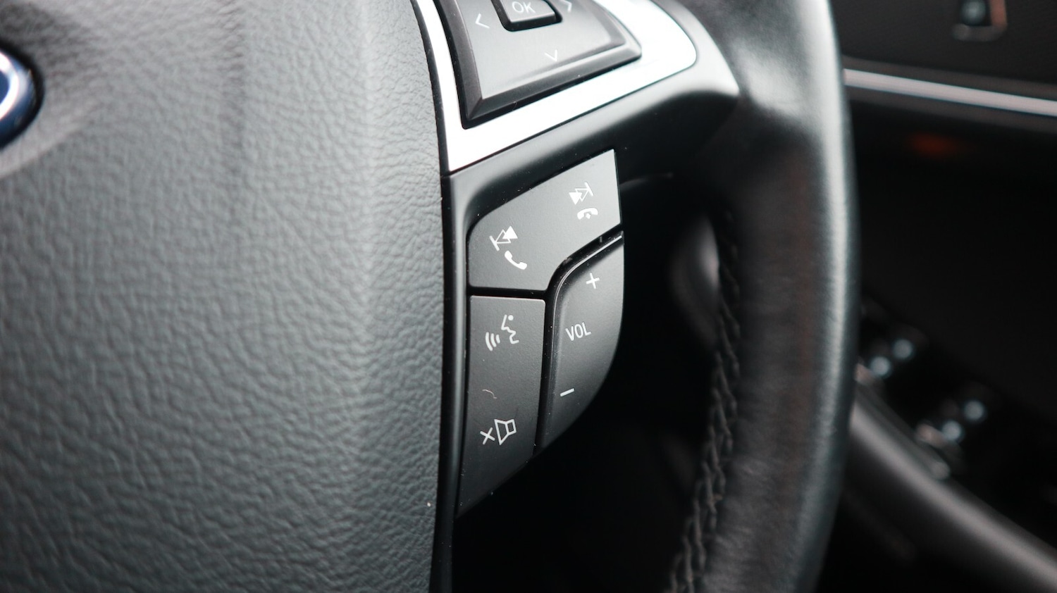 Used Ford S-Max 2020 for sale - 76818230: Photo 29