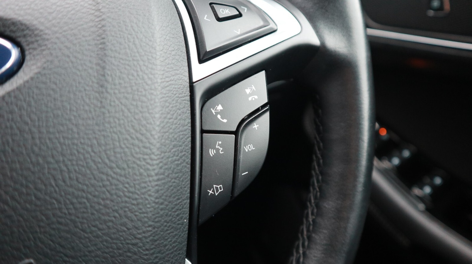 Used Ford S-Max 2020 for sale - 76818230: Photo 33