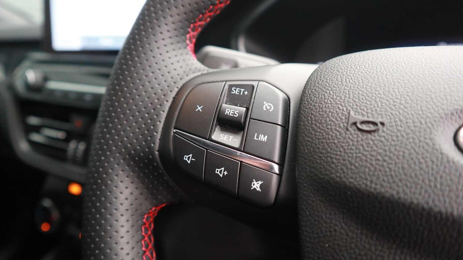 Used Ford Kuga 2024 for sale - 77428118: Photo 29