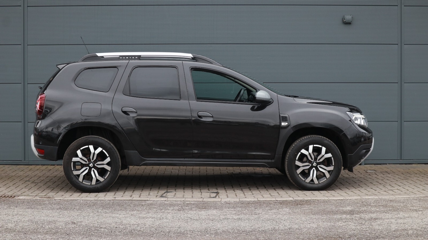 Used Dacia Duster 2022 for sale - 77917885: Photo 8