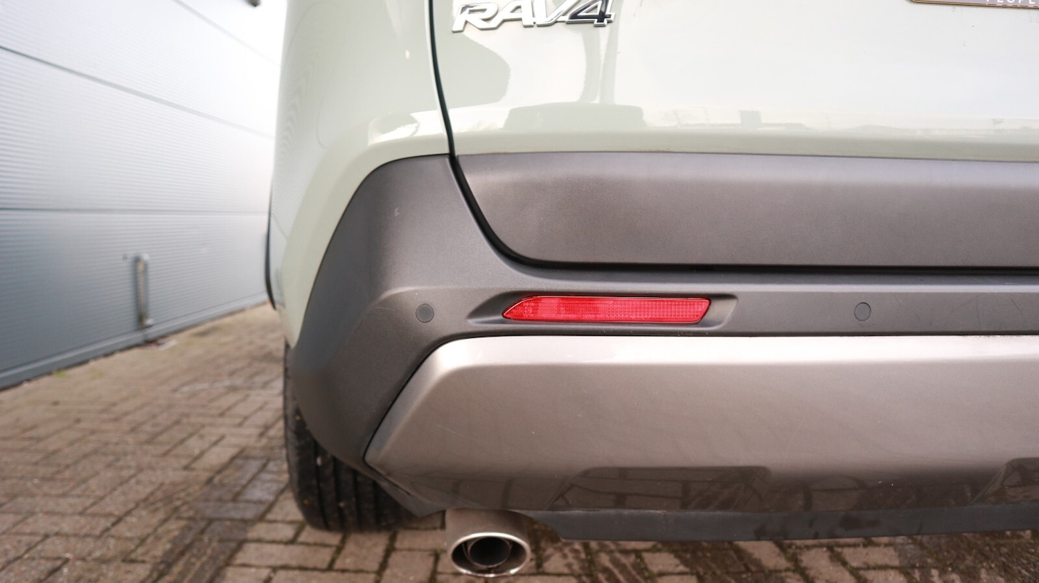 Used Toyota RAV4 2021 for sale - 77160687: Photo 14